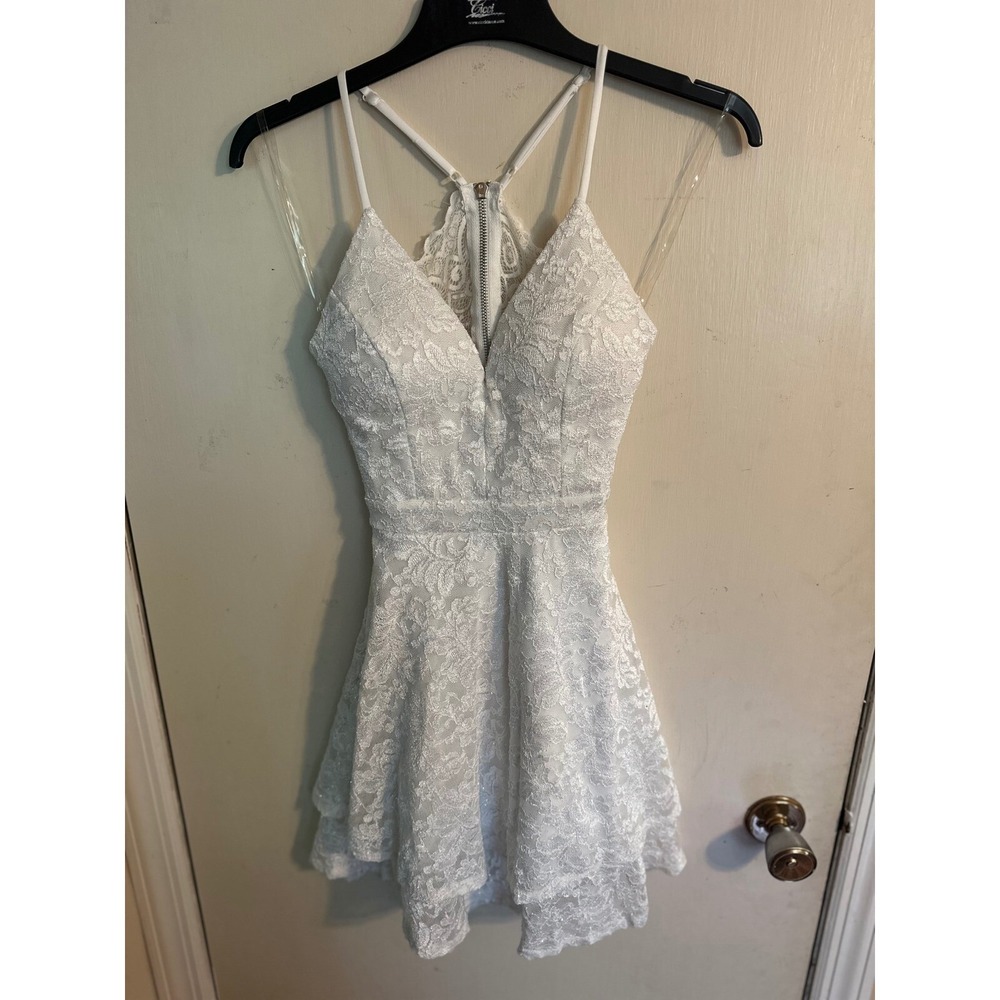 Emerald Sundae White Sparkle Lace Dress V‎ Neck Spaghetti Strap Mini Dress XS